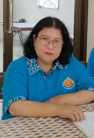 Nancy Wattimena