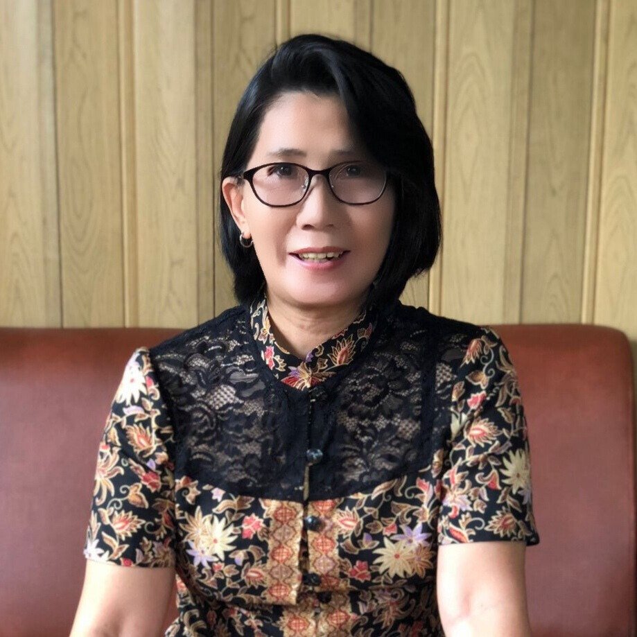 Henny Hendrawati Halim